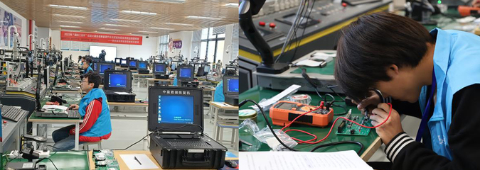 2023年&ldquo;湖北工匠杯&rdquo;技能大賽 當新能源汽車及智能物聯(lián)技術遇見成都平面設計